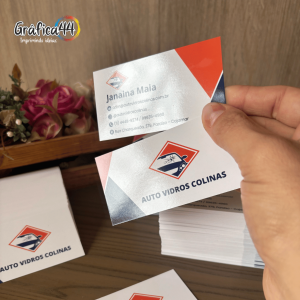Cartão de visita Couchê brilho 250g 8.8 x 4.8 cm 4x4 (Frente e Verso) Verniz Total Brilho Frente e Verso Corte Reto 